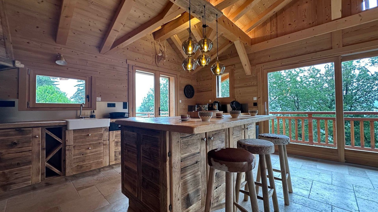 Photo of Others in Verchaix