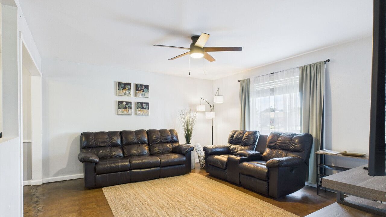 Photo of Livingroom in Alhambra