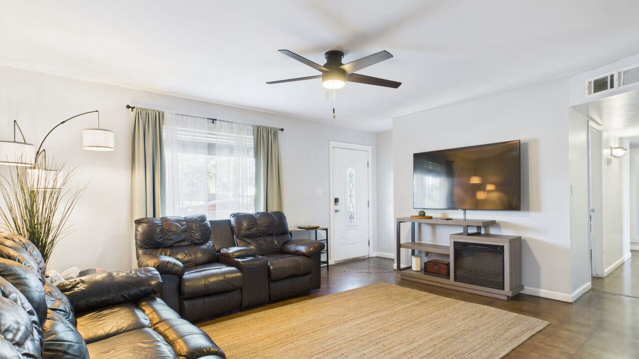 Photo of Livingroom in Alhambra