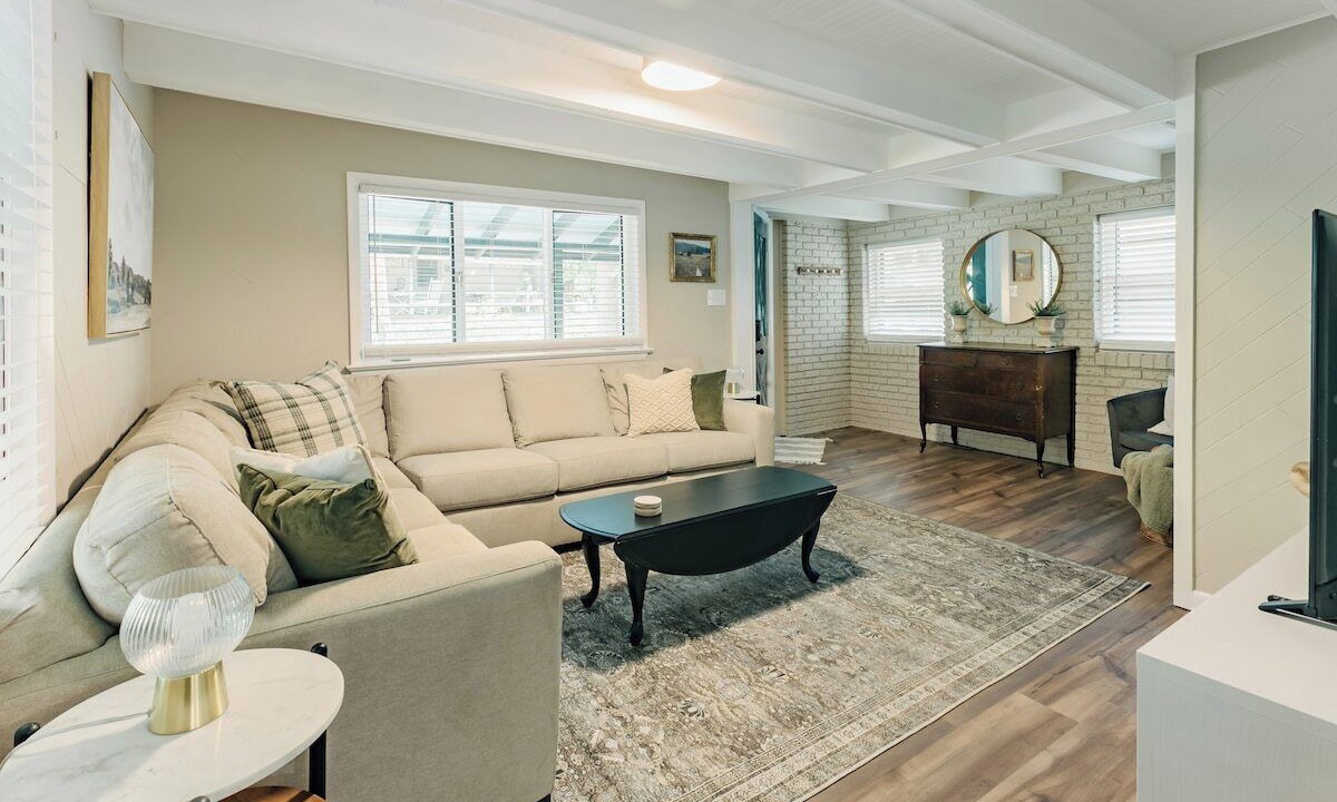 Photo of Livingroom in Mount Gretna