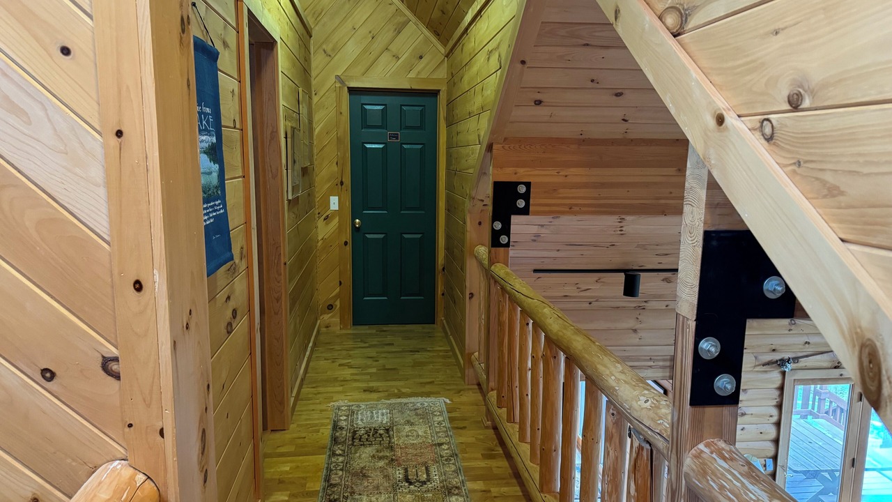 Photo of Bedroom in Indian Lake