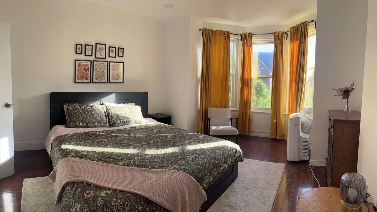 Photo of Bedroom in McGinley Square