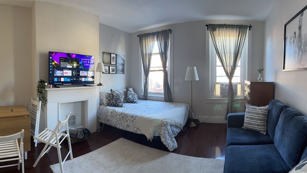 Photo of Bedroom in McGinley Square