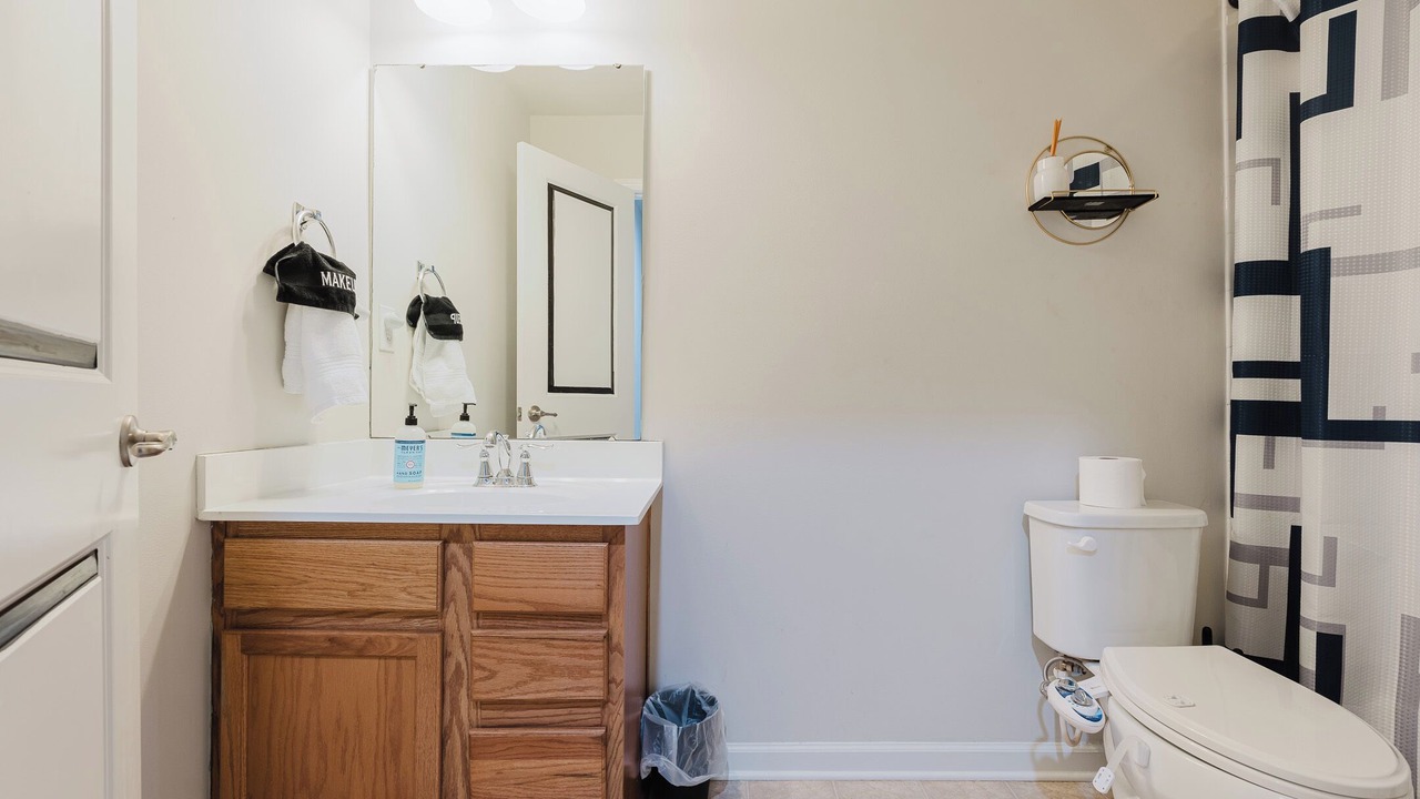 Photo of Bathroom in Palm