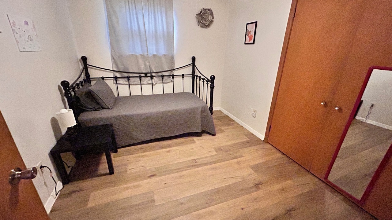Photo of Bedroom in Palisades