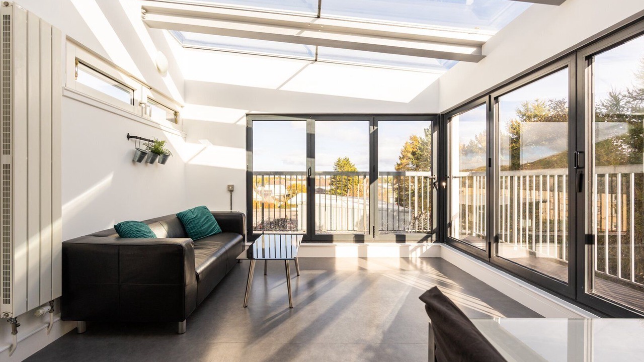 Photo of Livingroom in Craigmillar