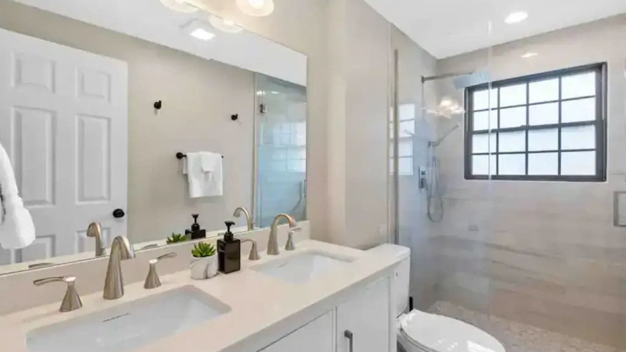 Photo of Bathroom in Wasco