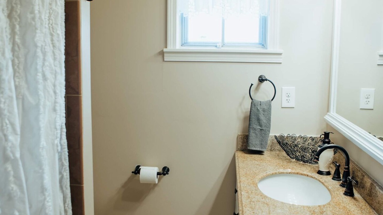 Photo of Bathroom in Waldron