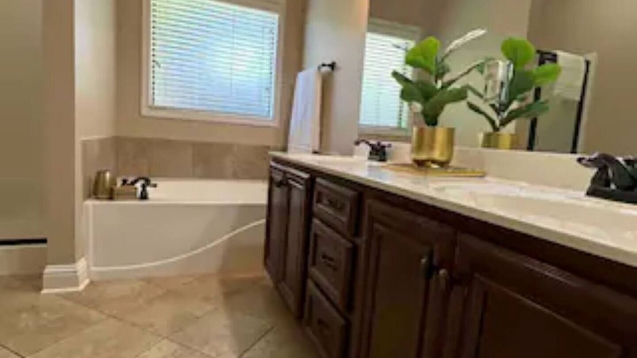 Photo of Bathroom in Gunter Afs
