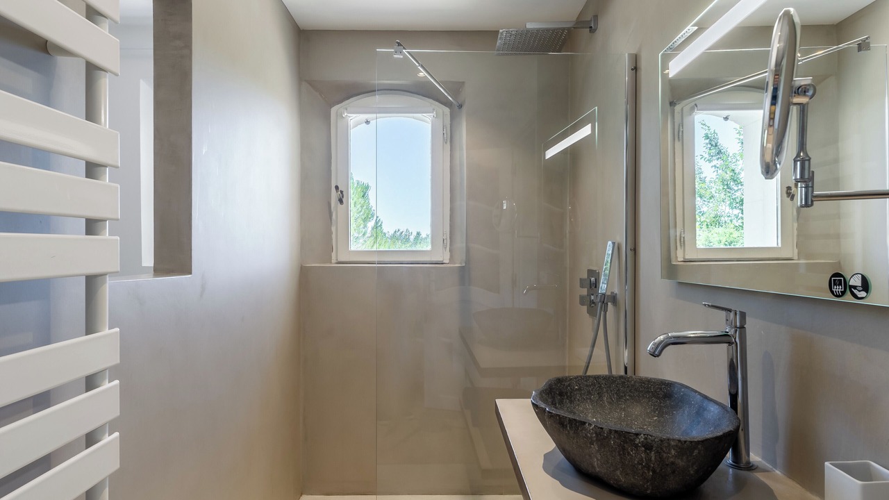 Photo of Bathroom in Bonnieux