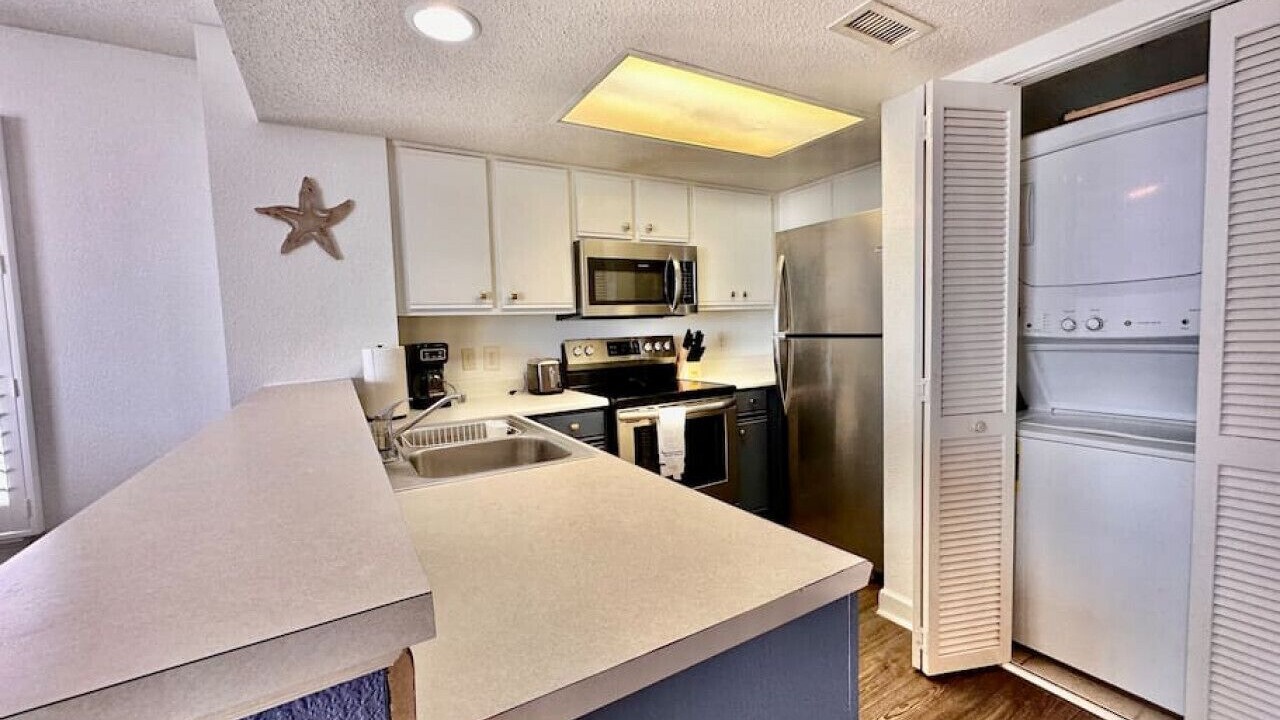 Photo of Kitchen in Crescent Beach