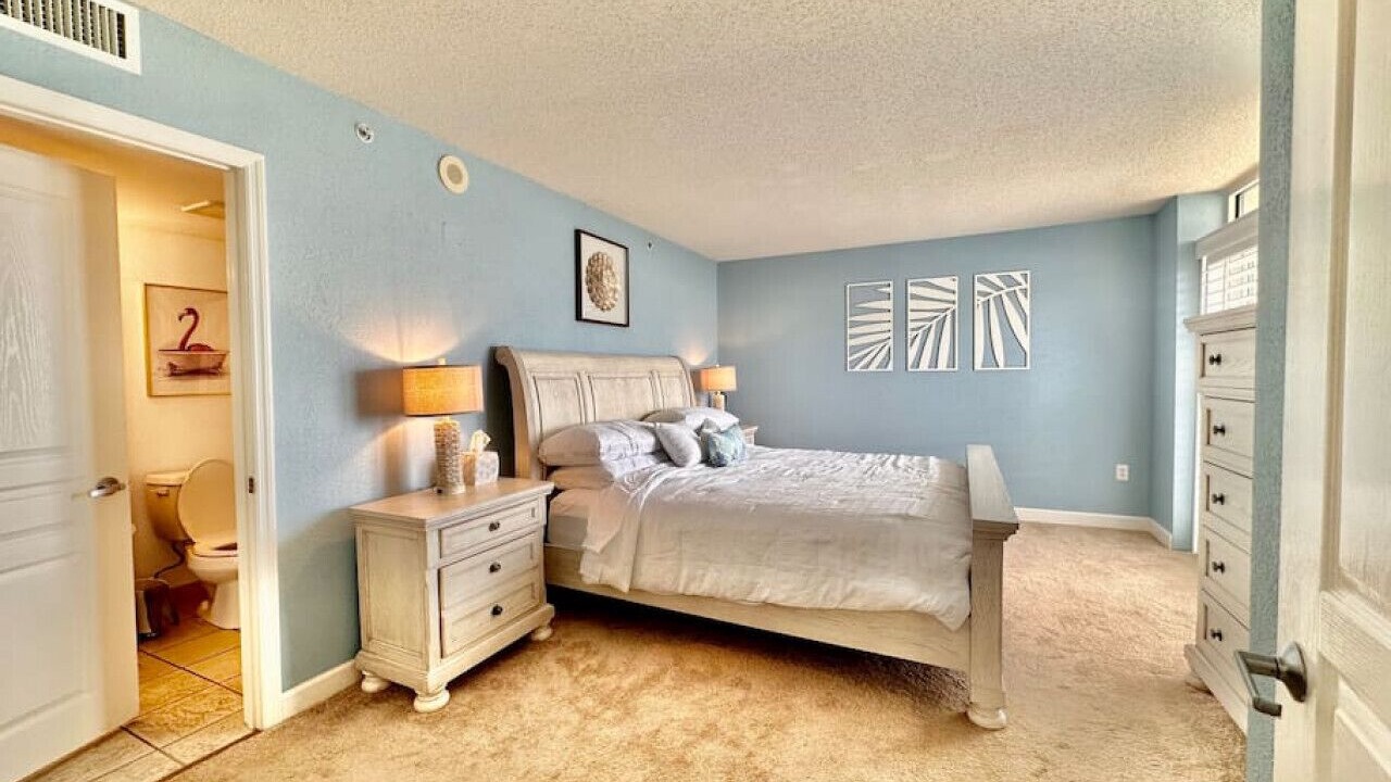 Photo of Bedroom in Crescent Beach