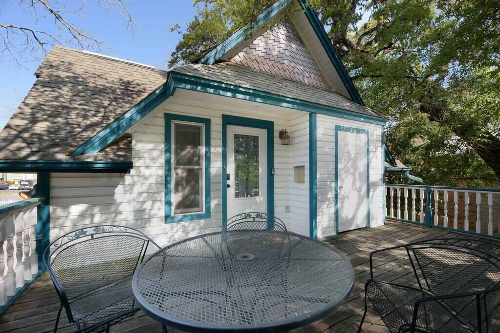 Photo of Outdoor in Heritage