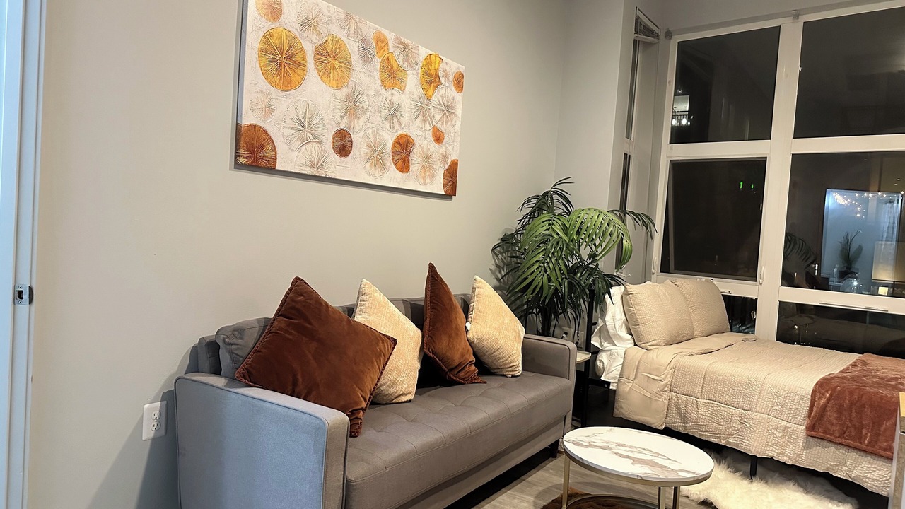 Photo of Livingroom in Wallingford