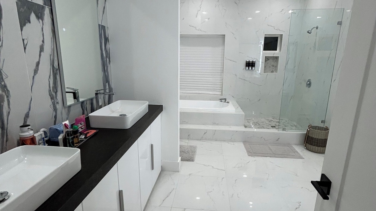 Photo of Bathroom in Cedars