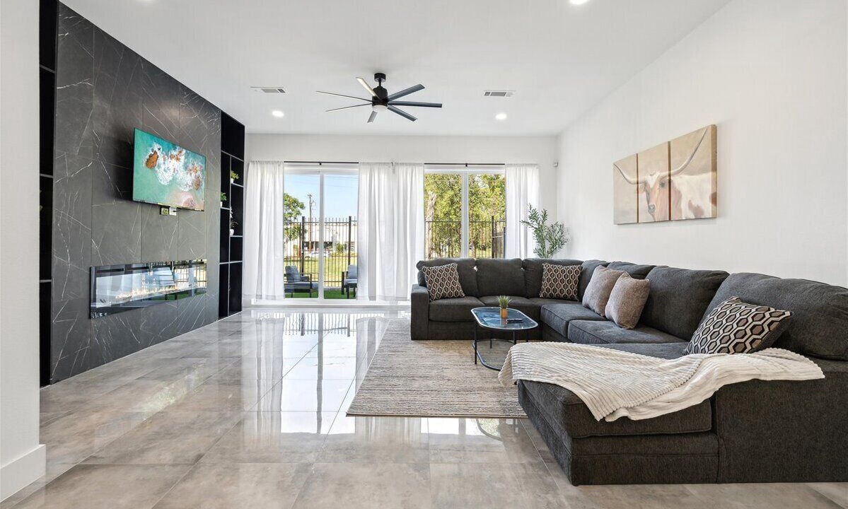 Photo of Livingroom in Cedars