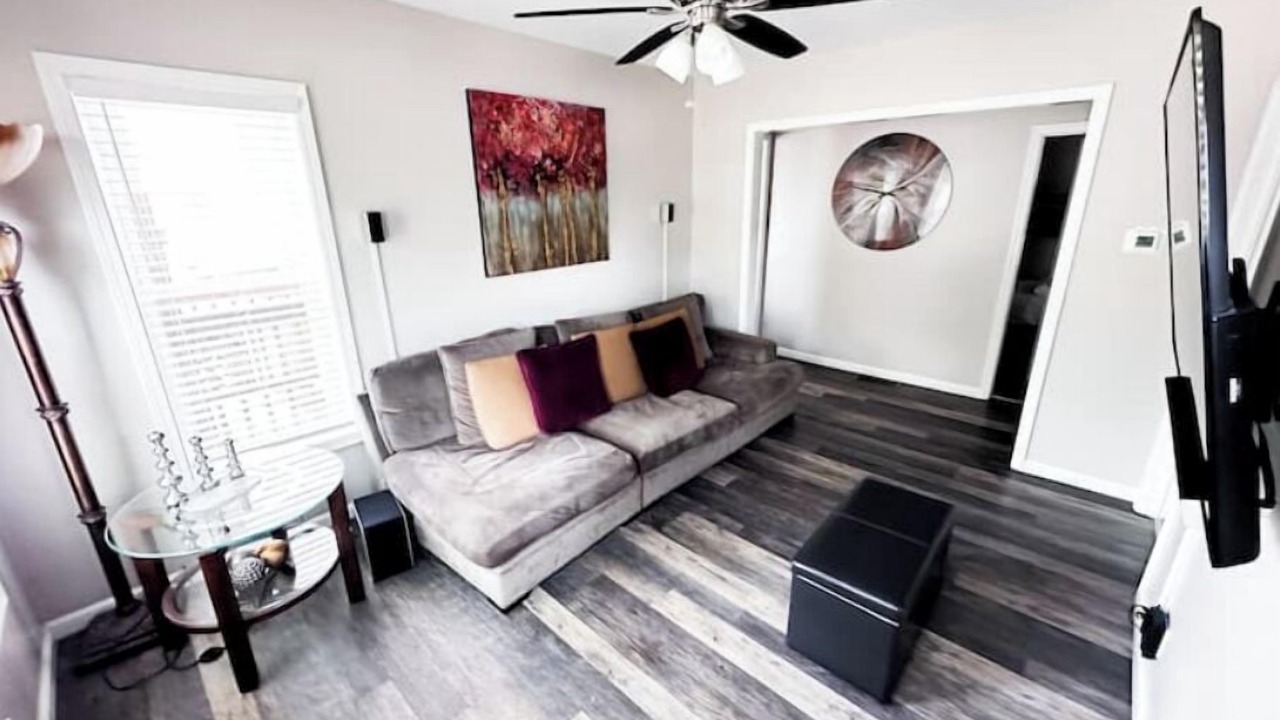 Photo of Livingroom in Watertown