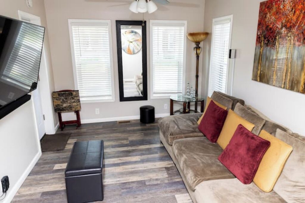 Photo of Livingroom in Watertown