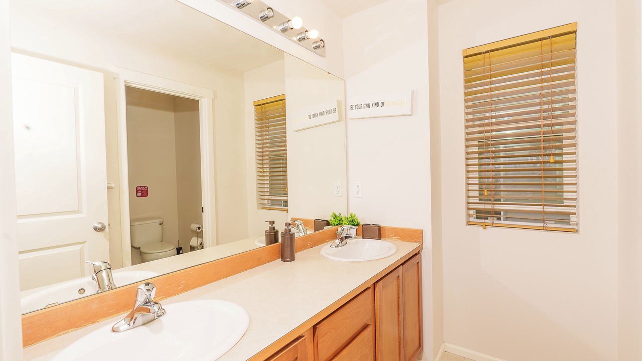 Photo of Bathroom in Auburn