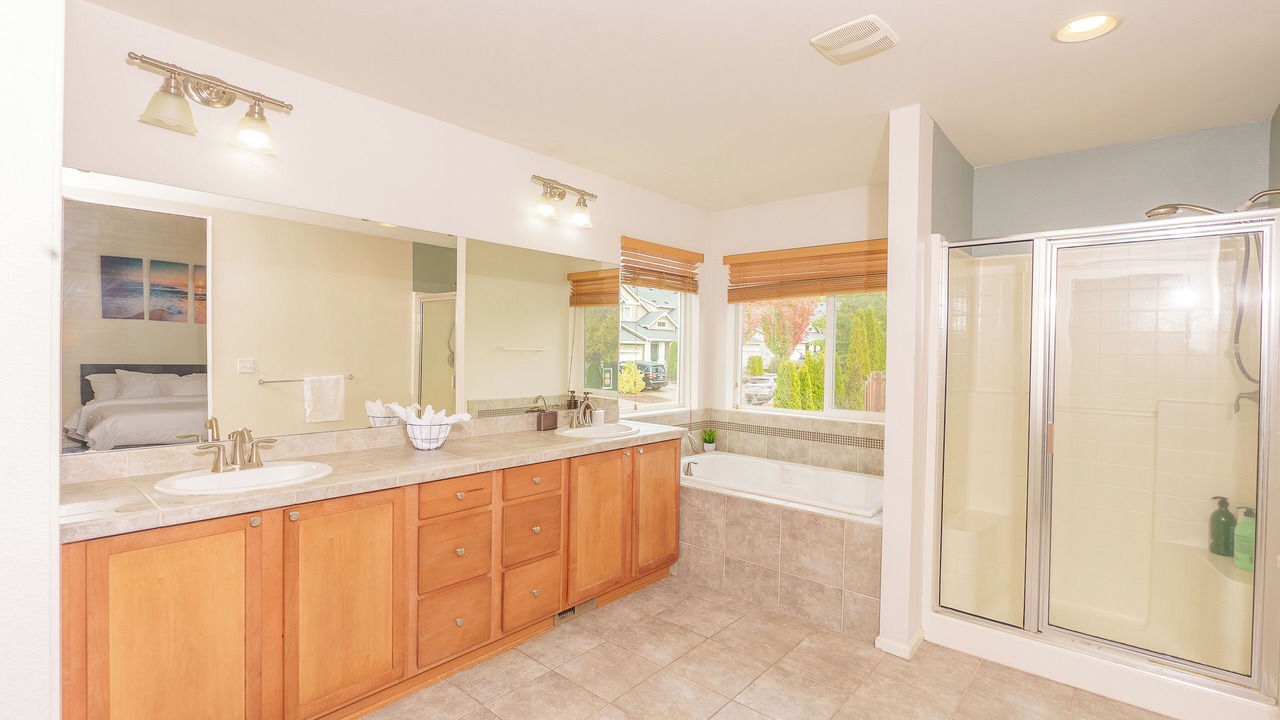 Photo of Bathroom in Auburn