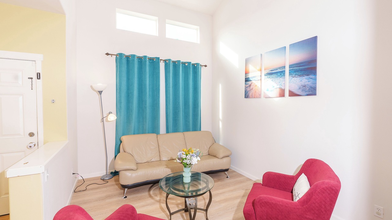 Photo of Livingroom in Auburn