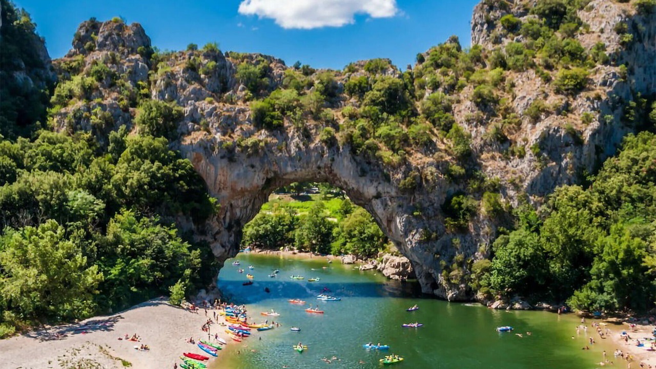Photo of Others in Pont-Saint-Esprit