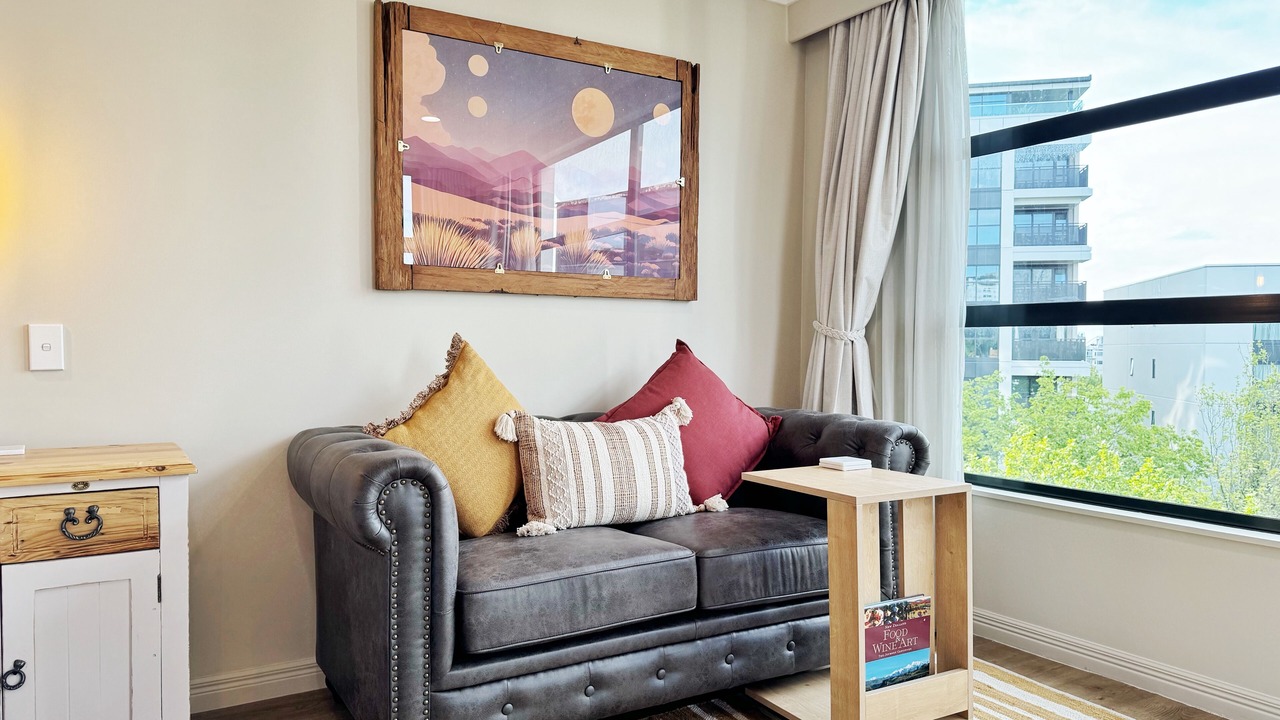 Photo of Livingroom in Newton