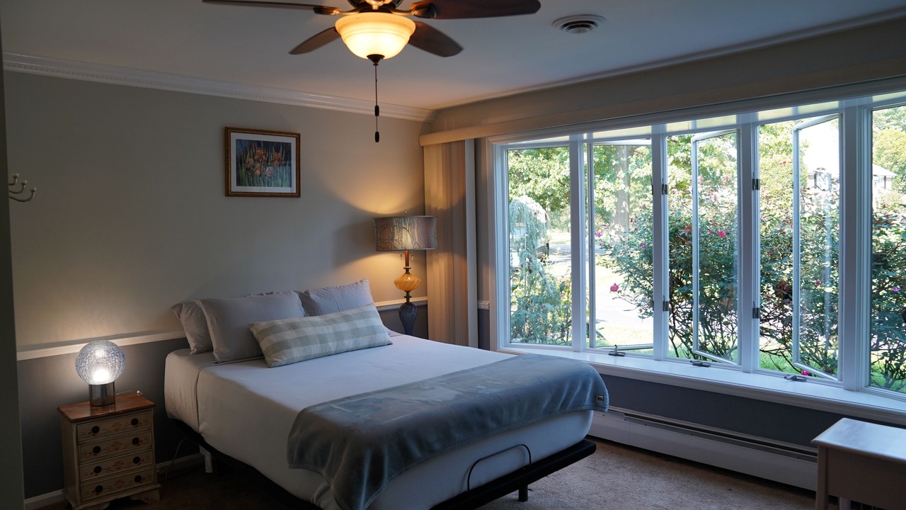 Photo of Bedroom in Cinnaminson