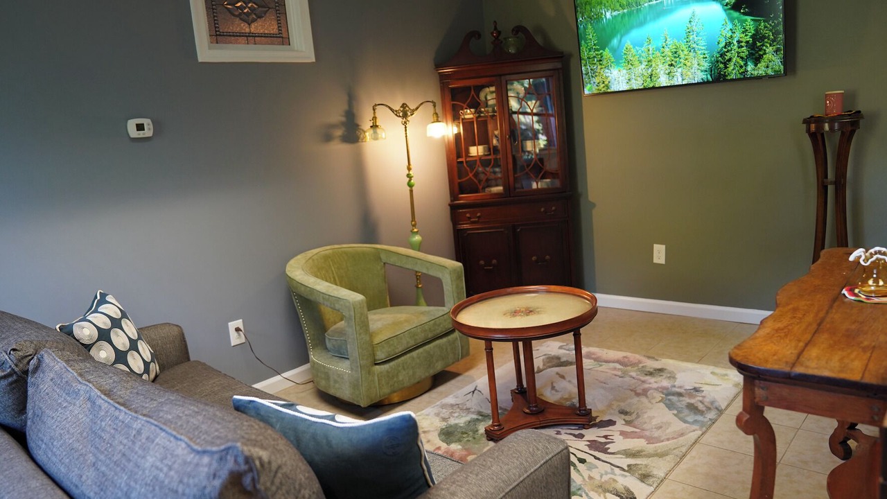 Photo of Livingroom in Cinnaminson