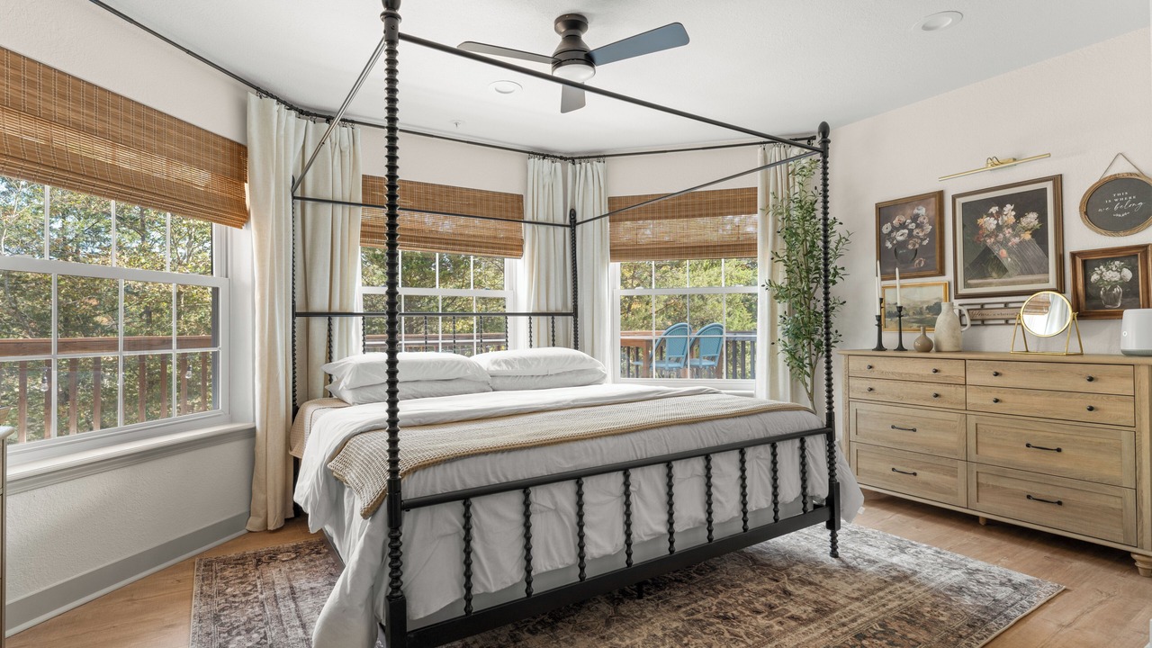 Photo of Bedroom in Kimberling City