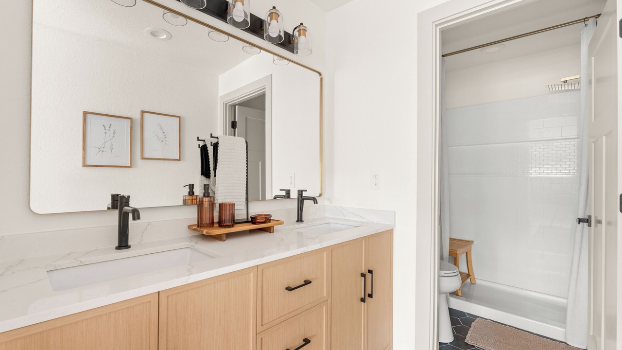 Photo of Bathroom in Kimberling City