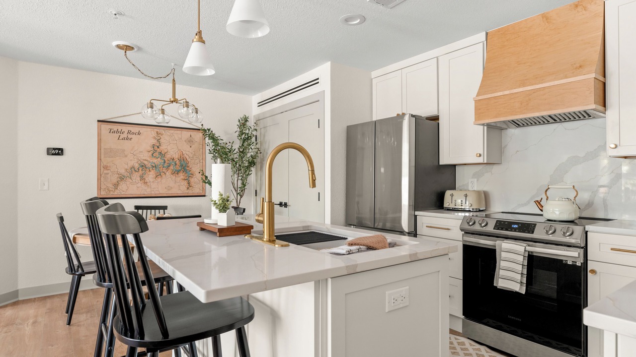 Photo of Kitchen in Kimberling City