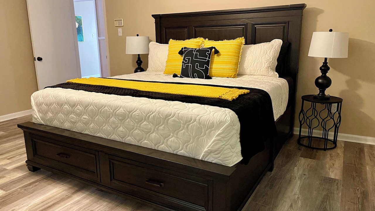 Photo of Bedroom in Pine Bluff