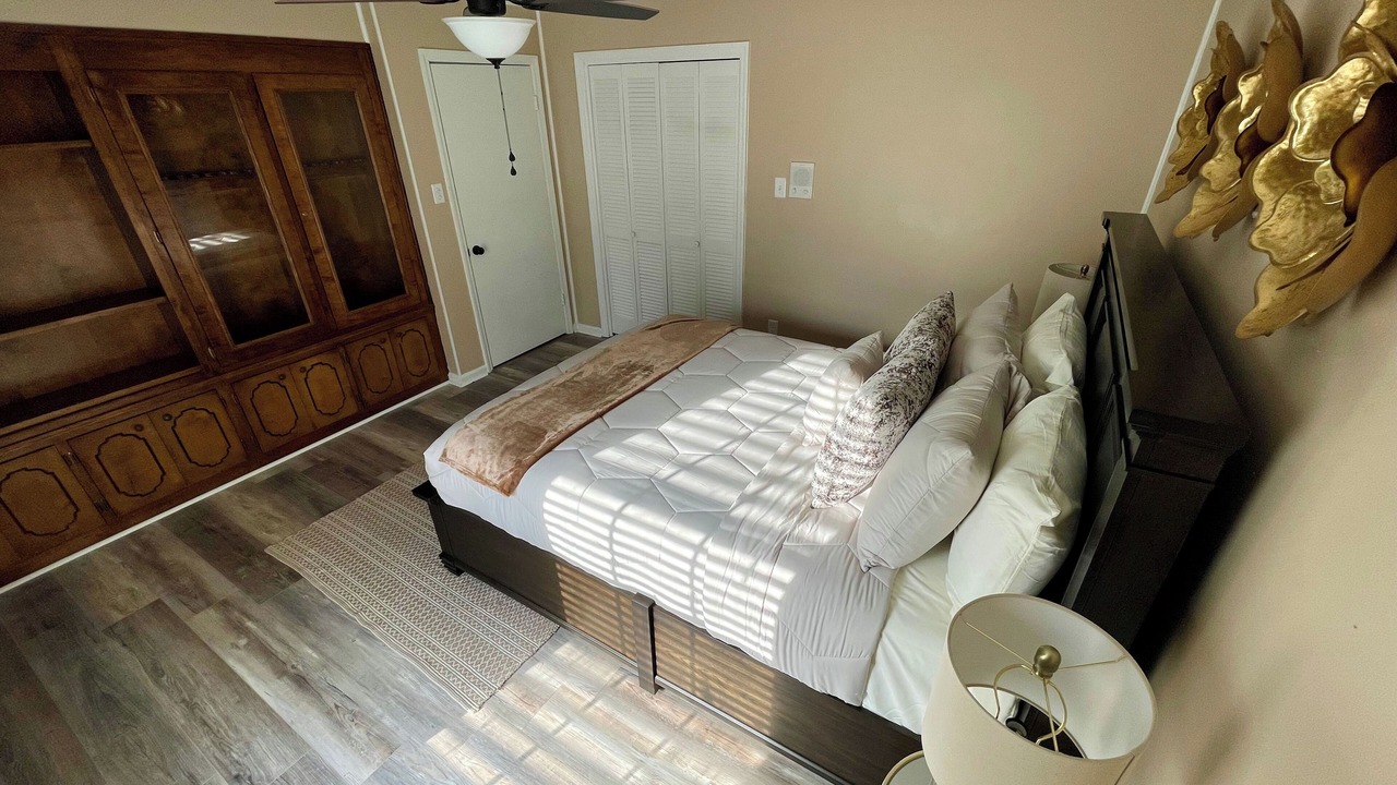 Photo of Bedroom in Pine Bluff