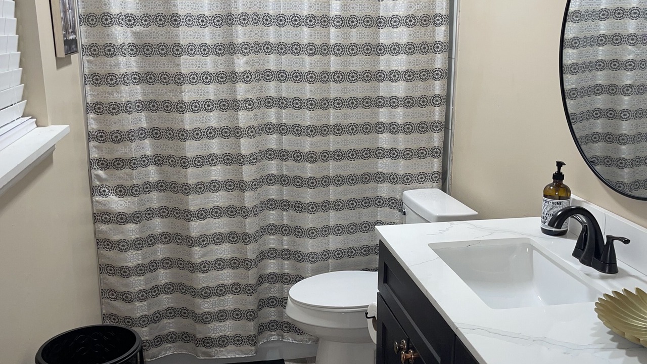 Photo of Bathroom in Pine Bluff