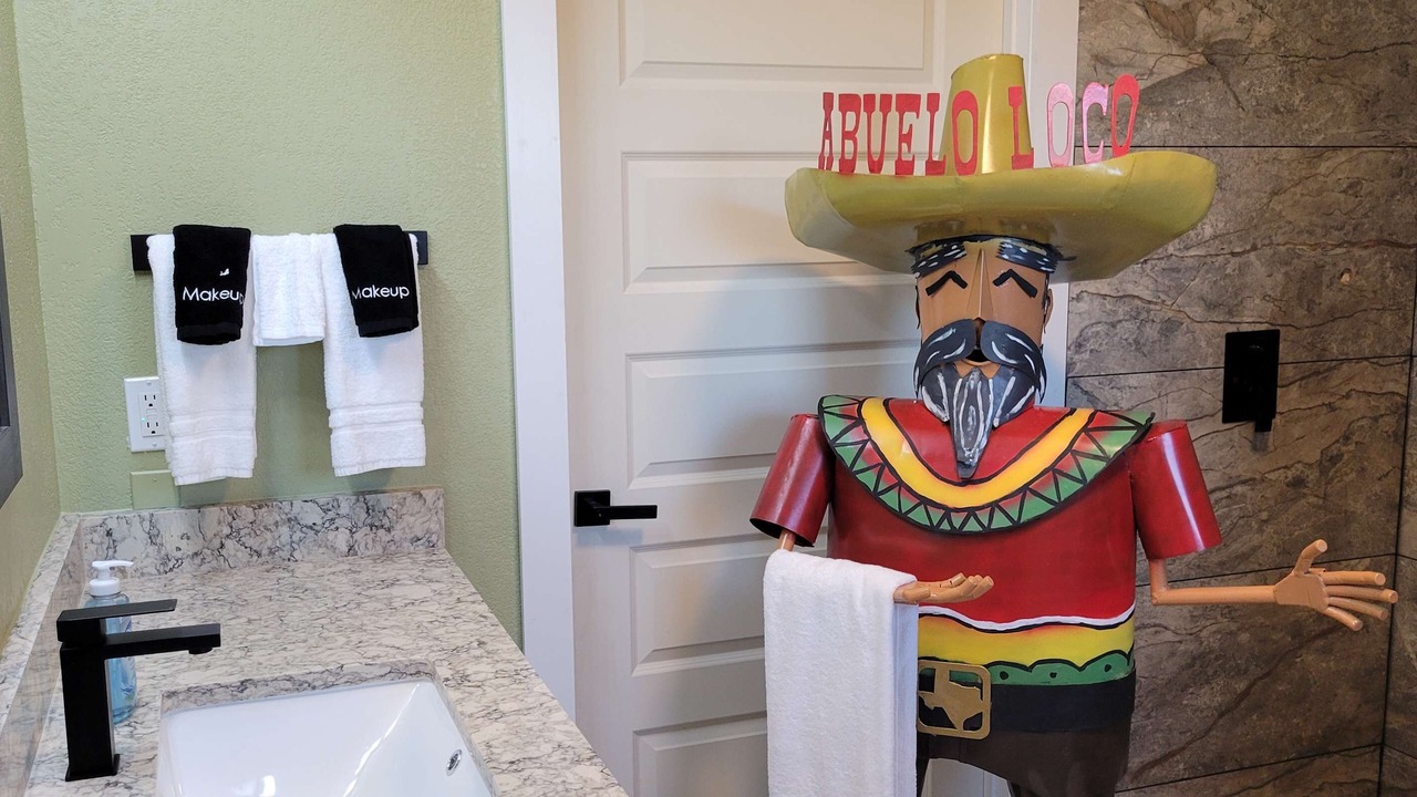 Photo of Bathroom in Study Butte-Terlingua