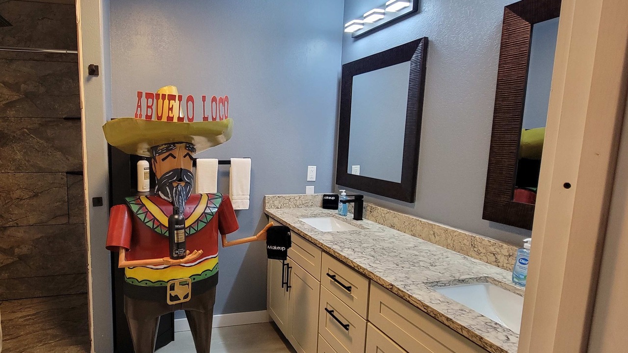 Photo of Bathroom in Study Butte-Terlingua