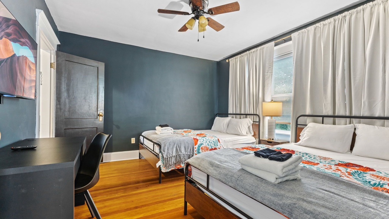 Photo of Bedroom in Fountain Square