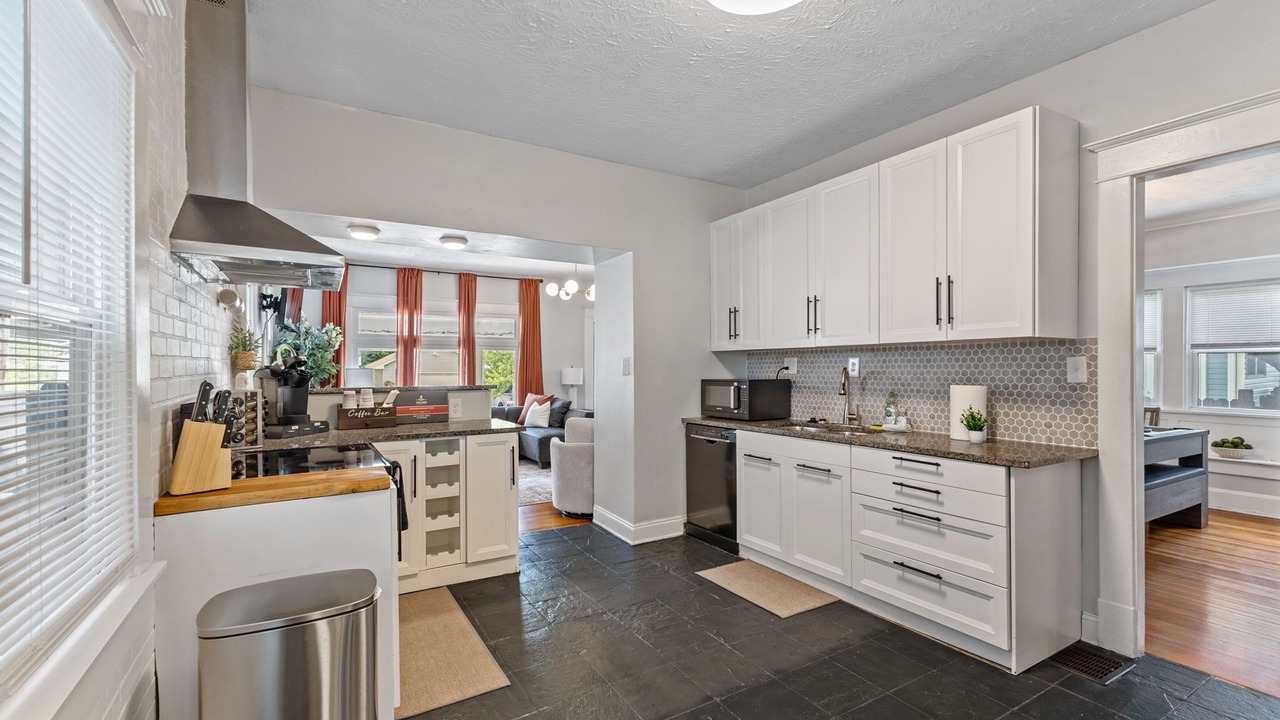 Photo of Kitchen in Fountain Square