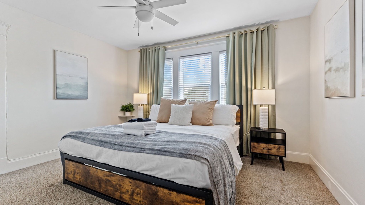 Photo of Bedroom in Fountain Square