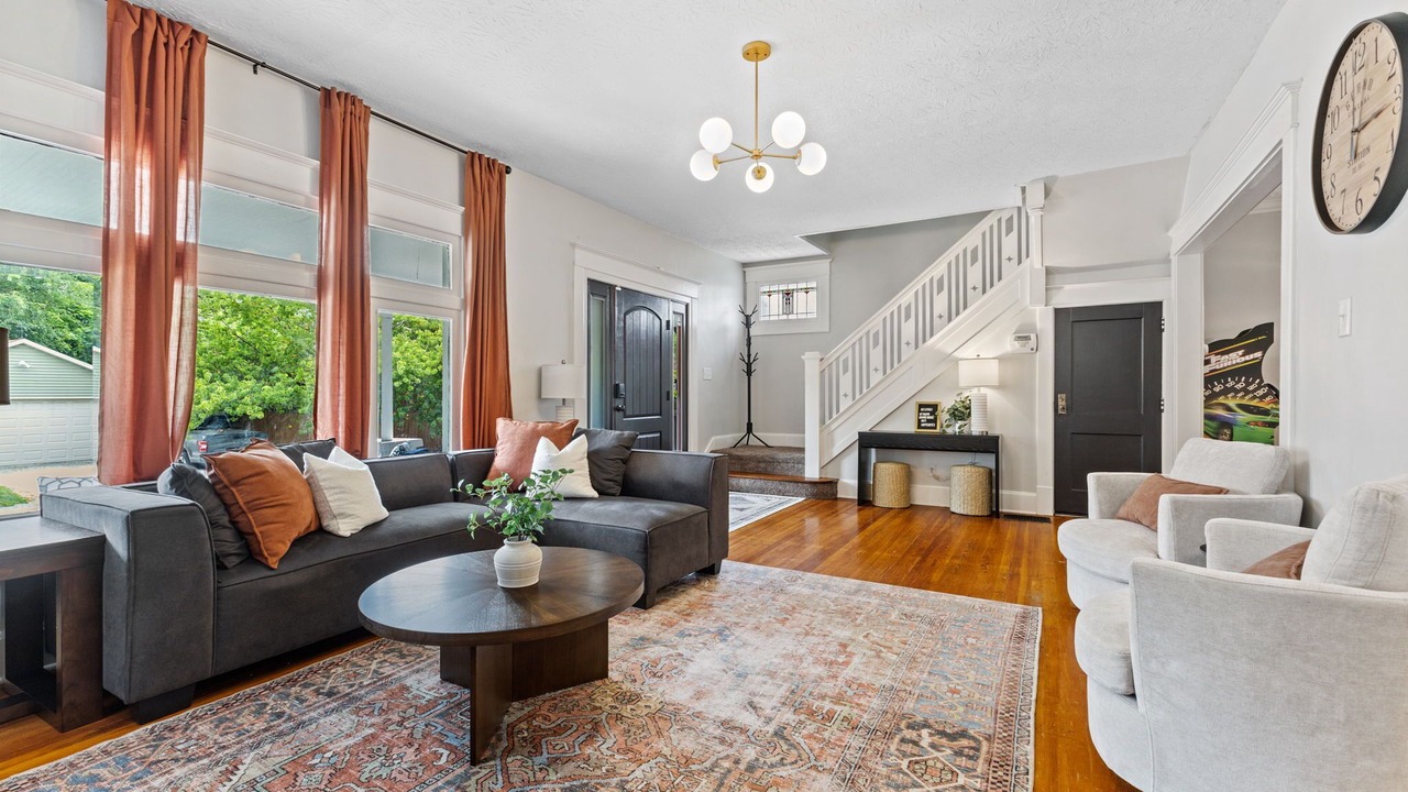 Photo of Others in Fountain Square