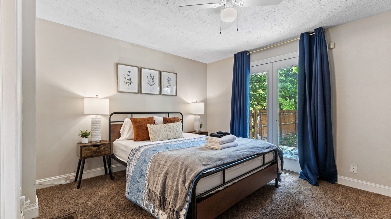 Photo of Bedroom in Fountain Square