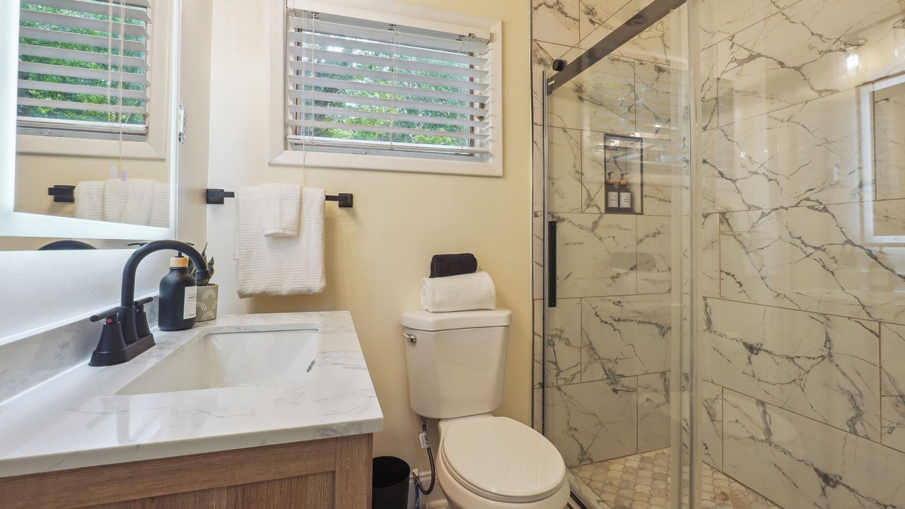 Photo of Bathroom in Lindridge-Martin Manor