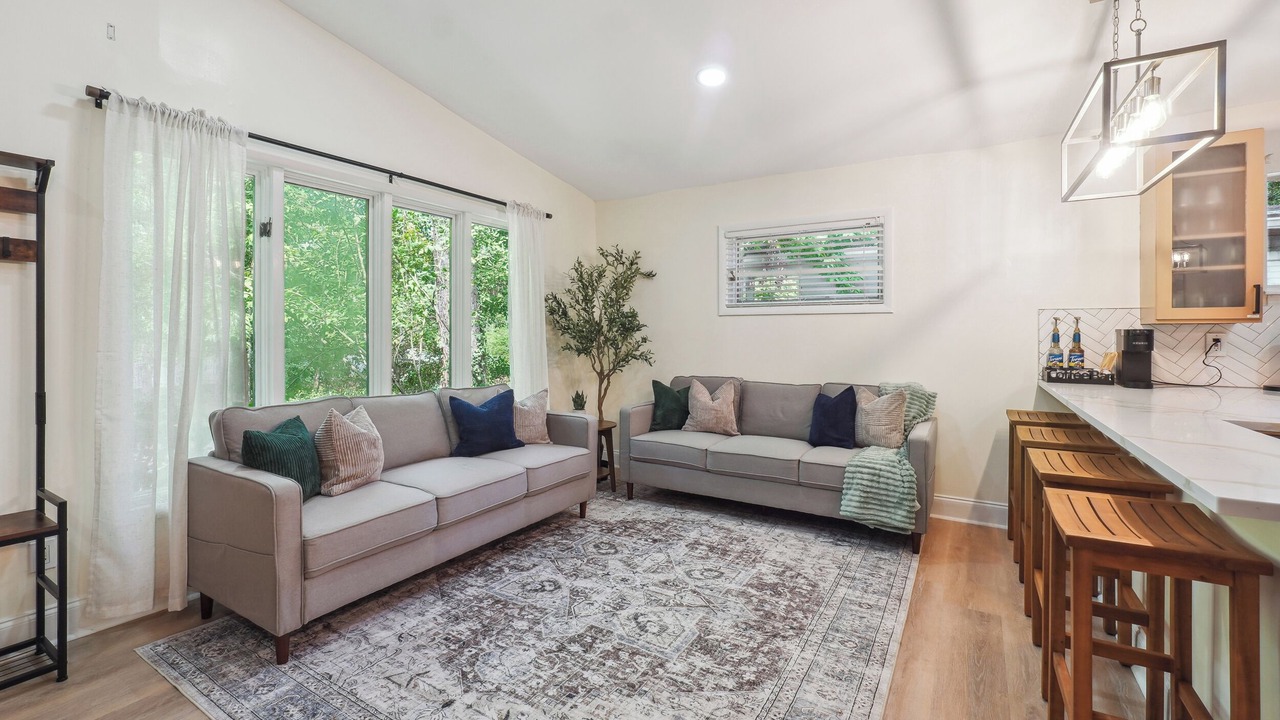 Photo of Livingroom in Lindridge-Martin Manor
