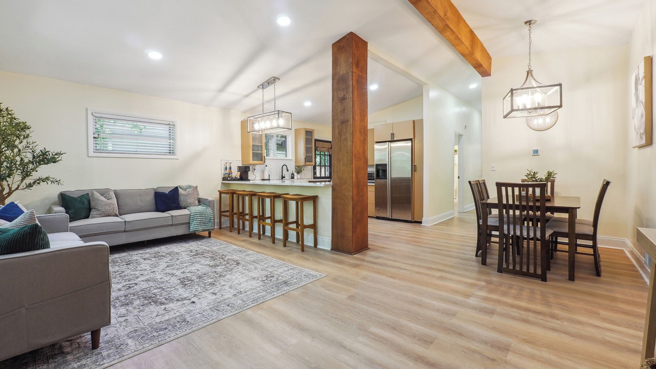 Photo of Livingroom in Lindridge-Martin Manor