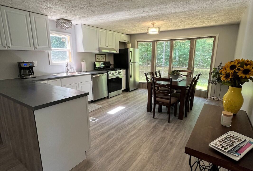 Photo of Kitchen in White Mills