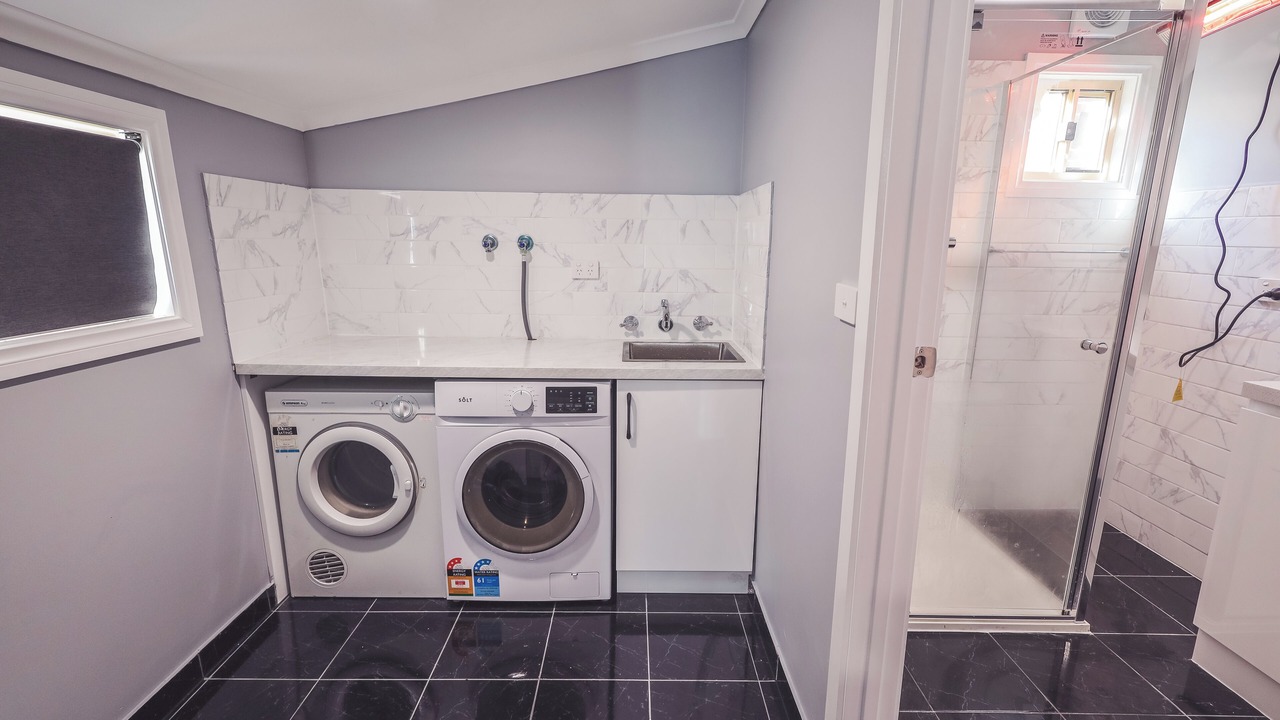 Photo of Others in Long Gully