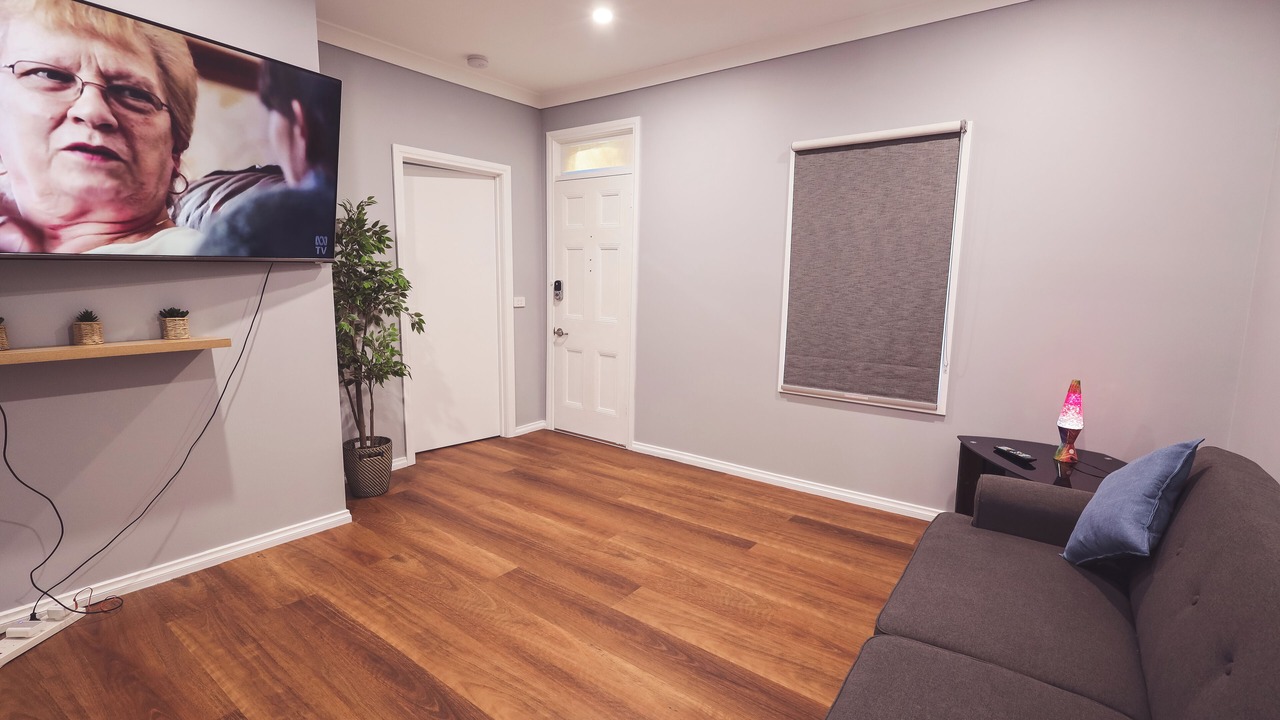 Photo of Livingroom in Long Gully