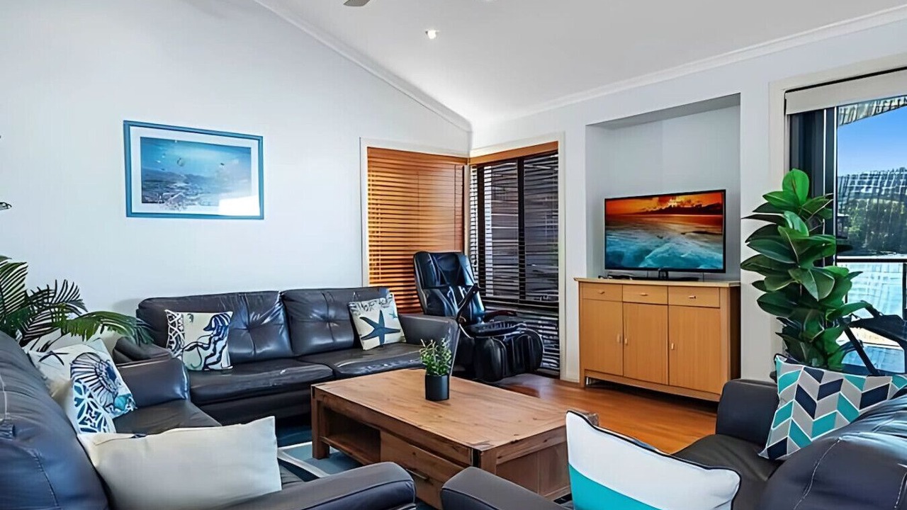 Photo of Livingroom in Woy Woy