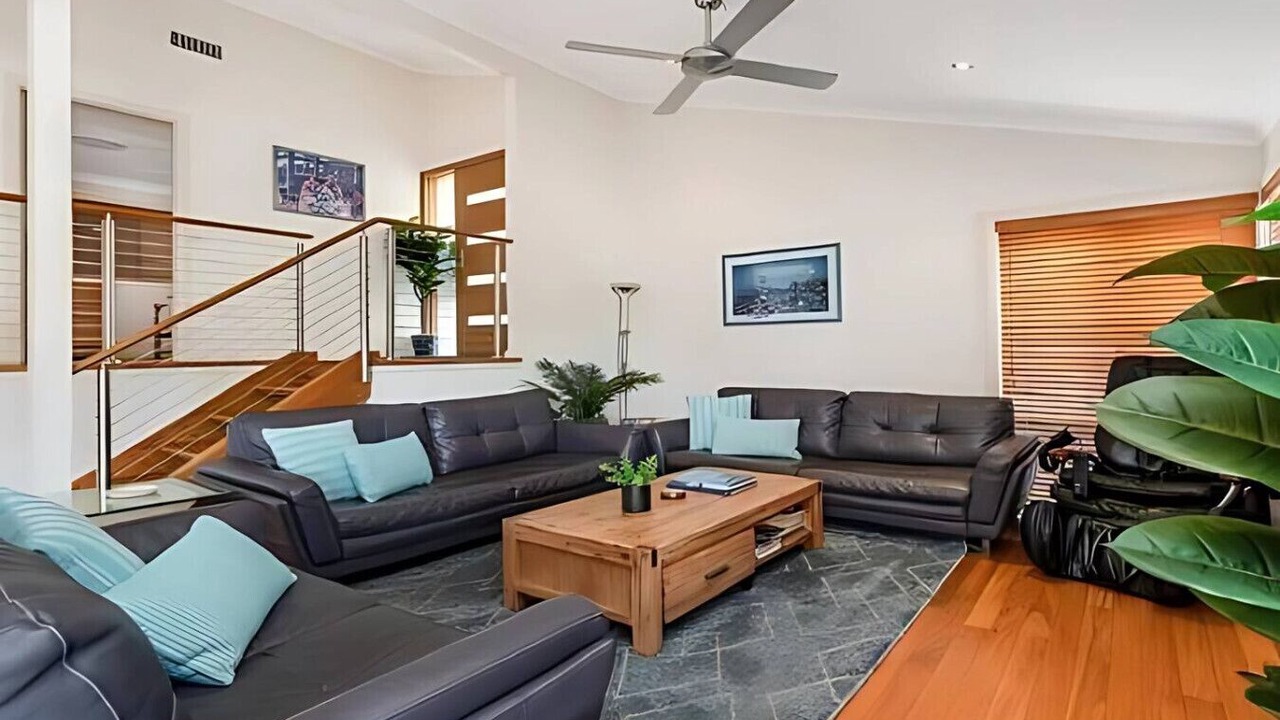 Photo of Livingroom in Woy Woy